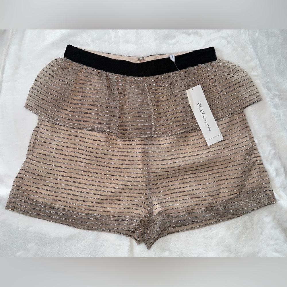 BCBGeneration Beige Metallic Peplum Shorts Size 0